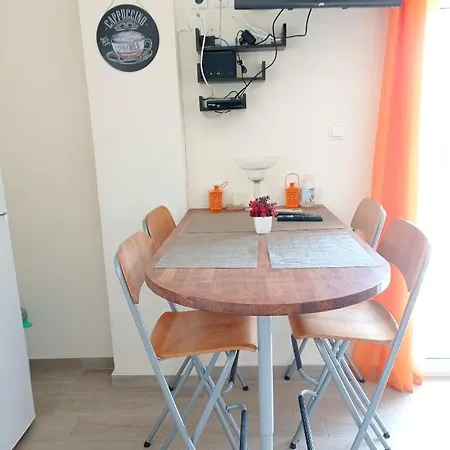 Mary's Maisonette Apartman *