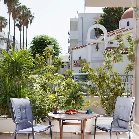 Mary's Maisonette * İstanköy